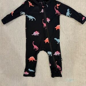 Kyte Baby Midnight Roar Print Kids One Piece Zippered Romper